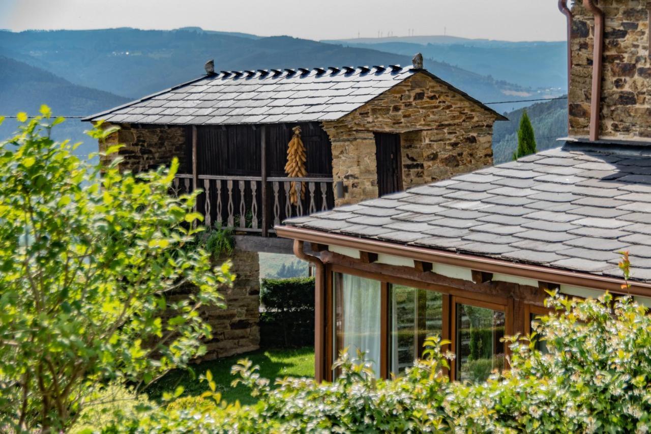 Complejo Rural Lar De Vies Guest House A Pontenova Exterior foto