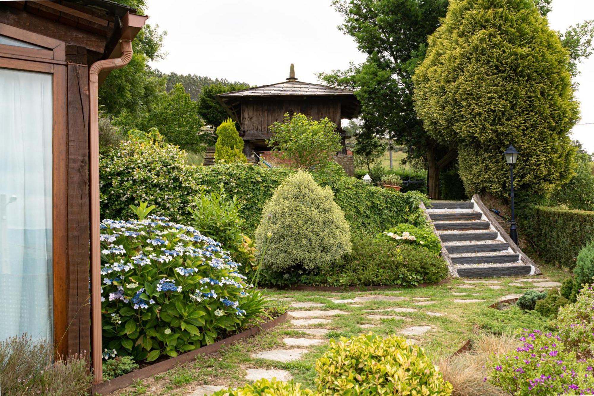 Complejo Rural Lar De Vies Guest House A Pontenova Exterior foto